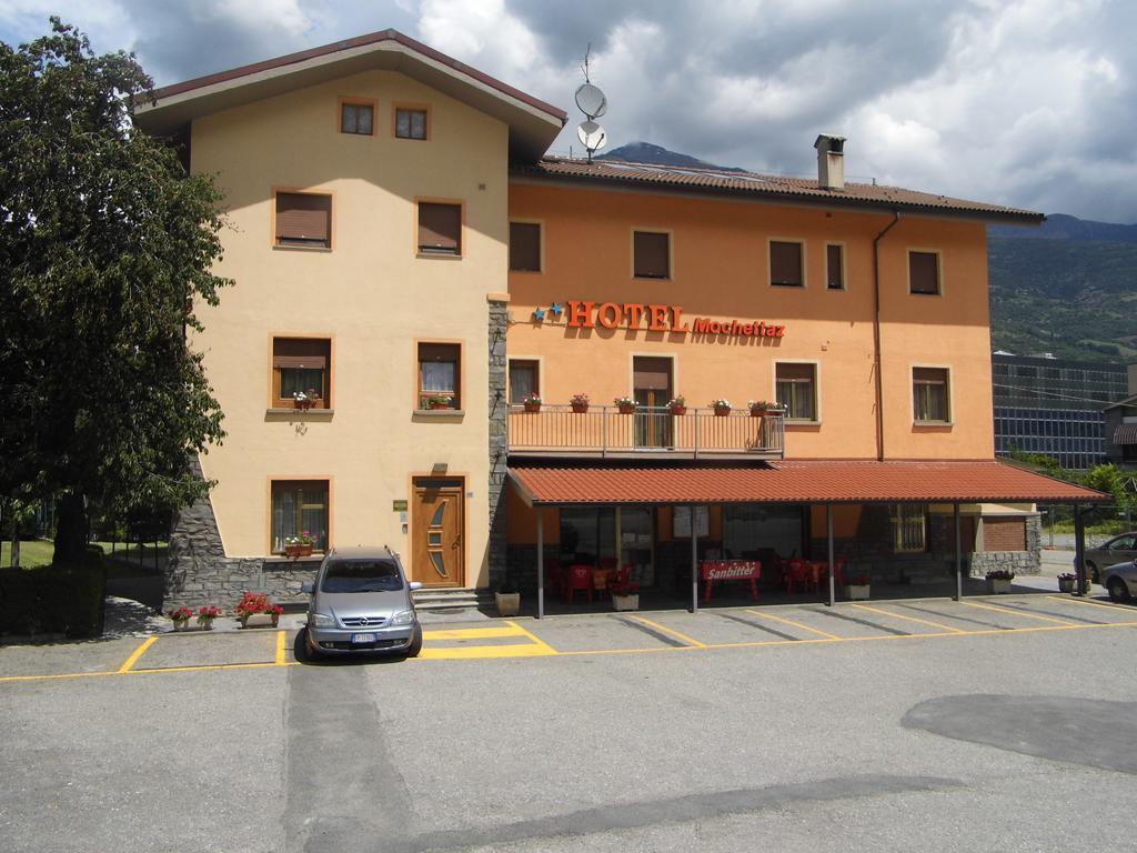 Hotel Mochettaz Aosta Exteriör bild